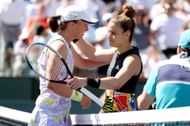 Iga Swiatek (left) beat Maria Sakkari in the 2022 Indian Wells final